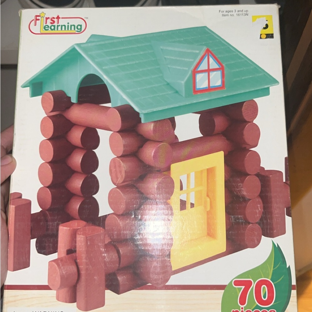 Log Cabin Building Set - Green and Yellow